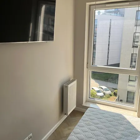 Spacious Chmielna Park Oldtown شقة